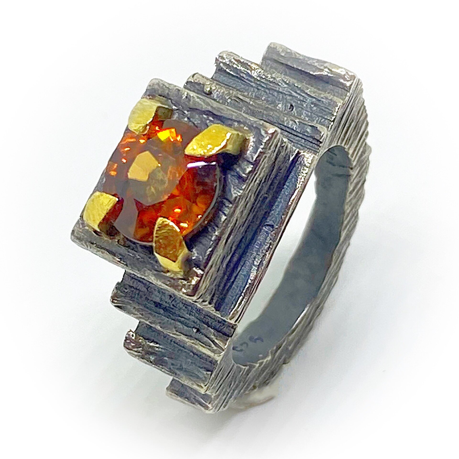 Exclusivo anillo con precioso Zircon redondo - 7