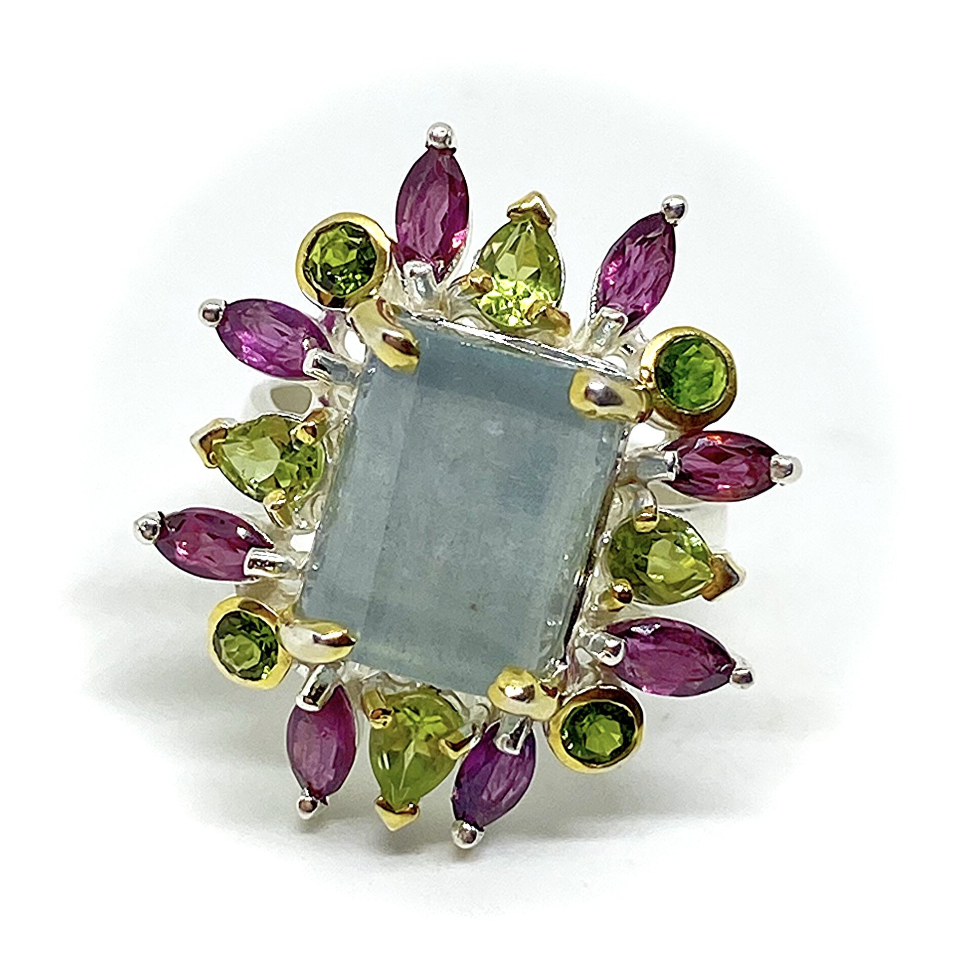 Precioso anillo con preciosa Aguamarina central de 12 mm x 9 mm en talla cabujón - 3
