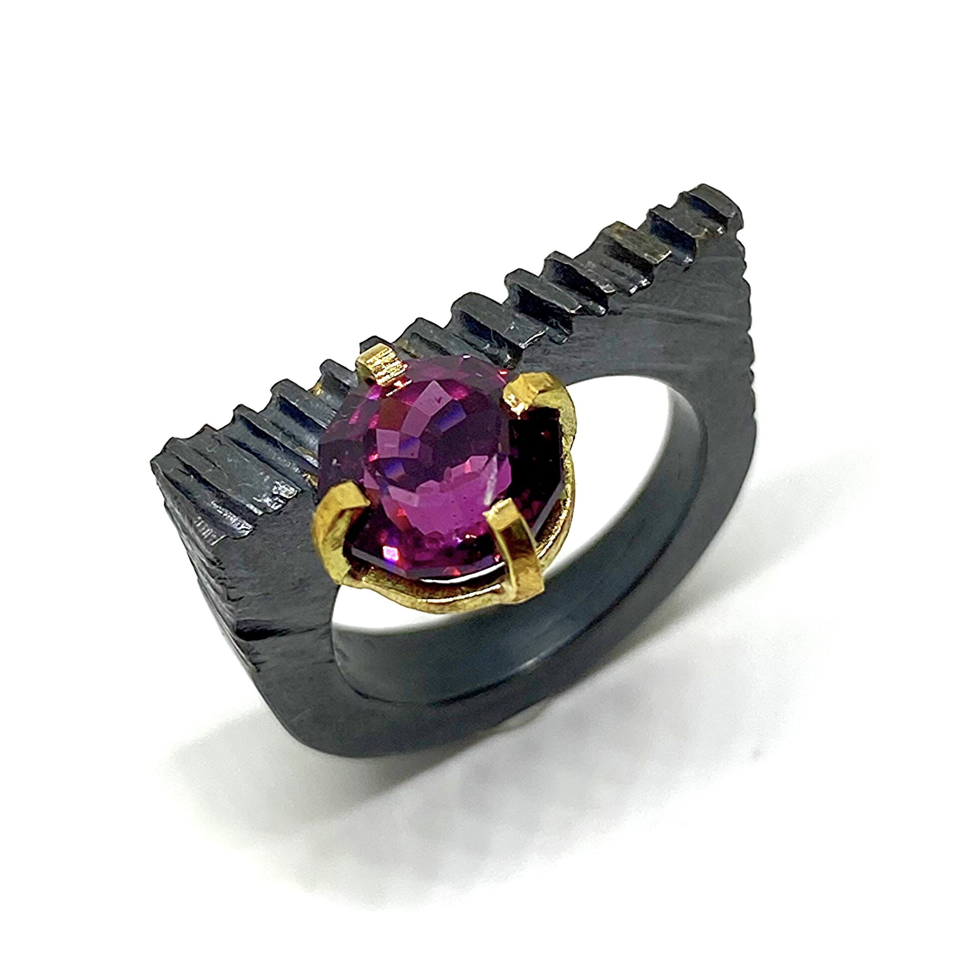 Exclusivo anillo con magnífico Granate Rodolita natural - 2