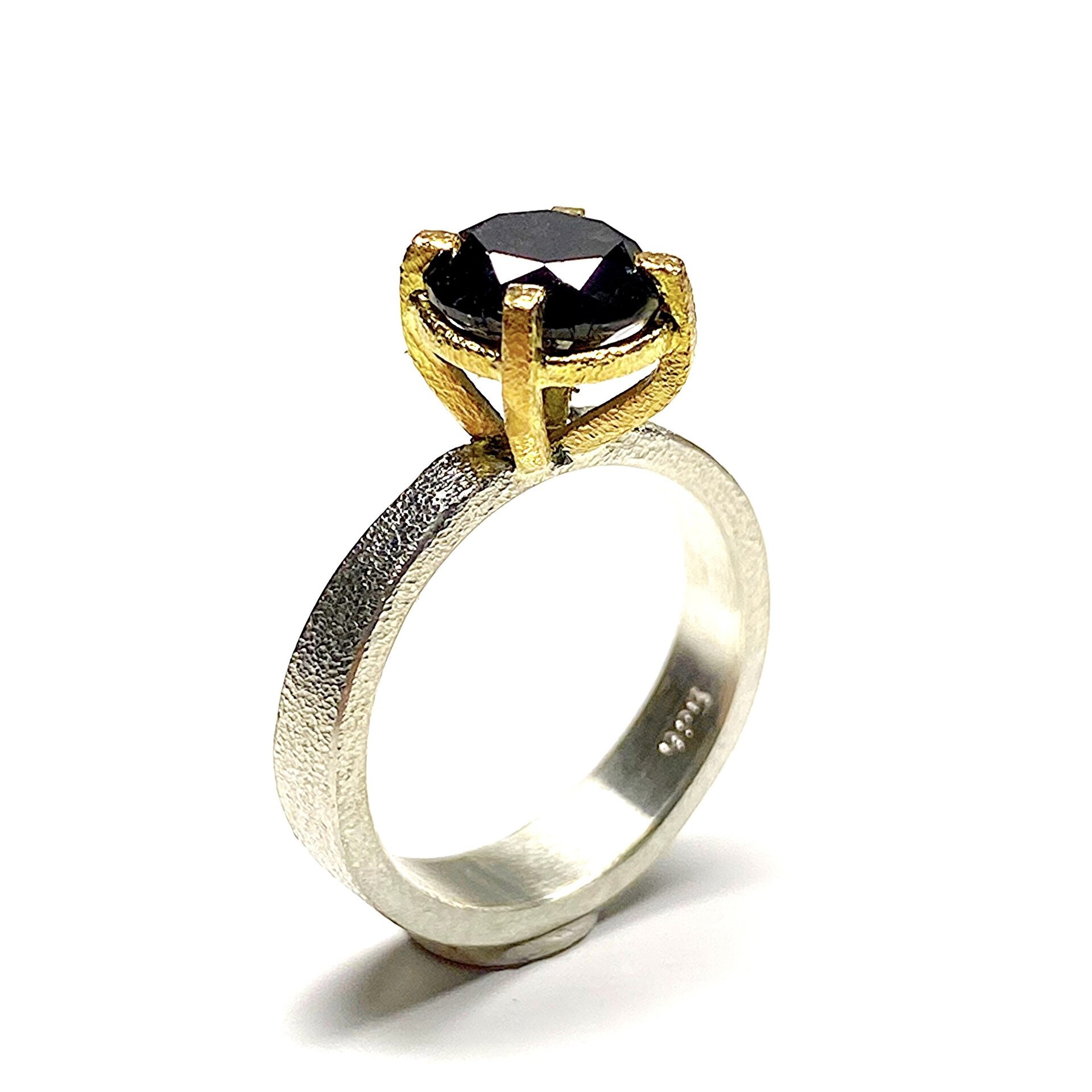 Increíble anillo solitario con precioso y enorme Diamante negro natural - 2