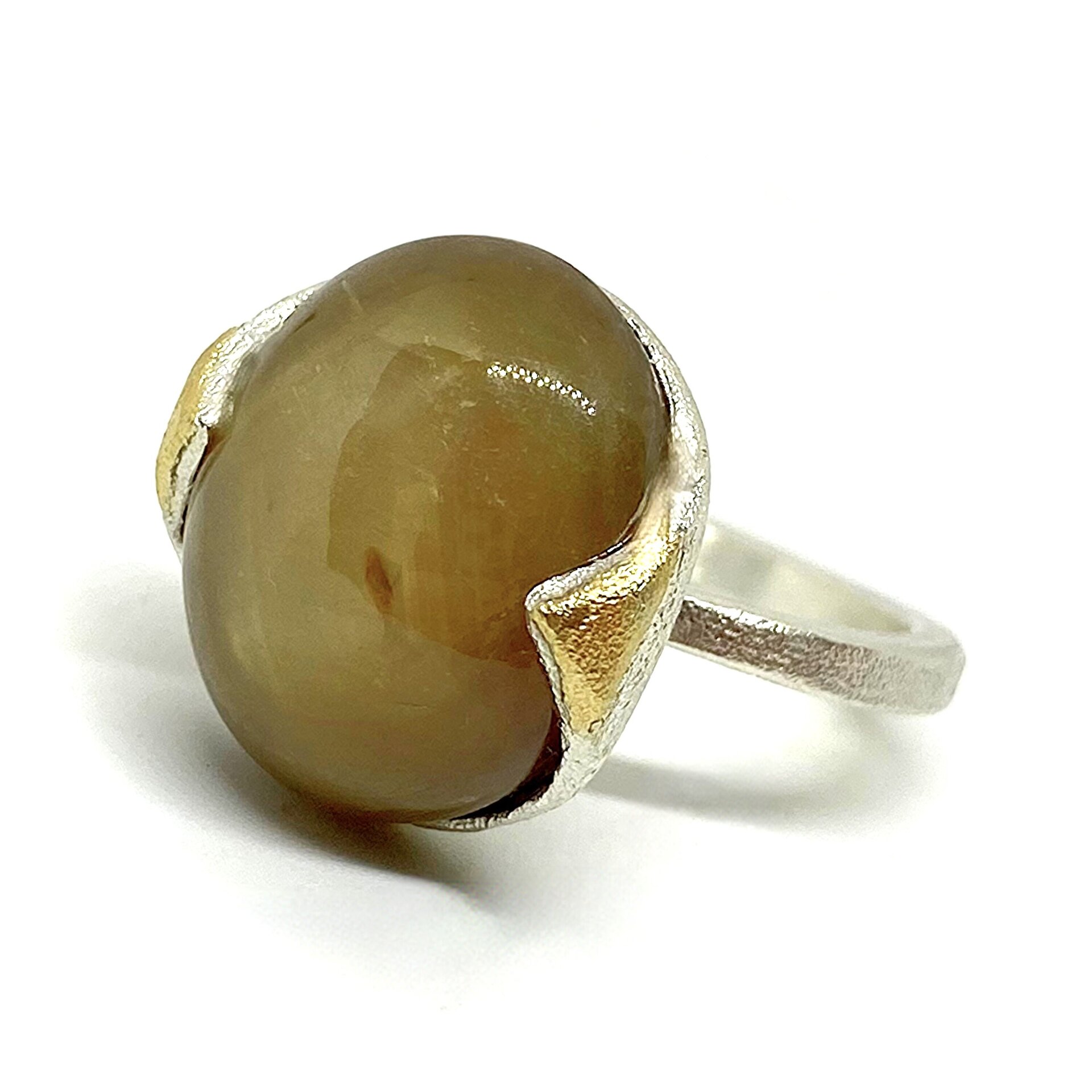 Hermoso y gran anillo con magnífico y gran Zafiro estrella. - 7