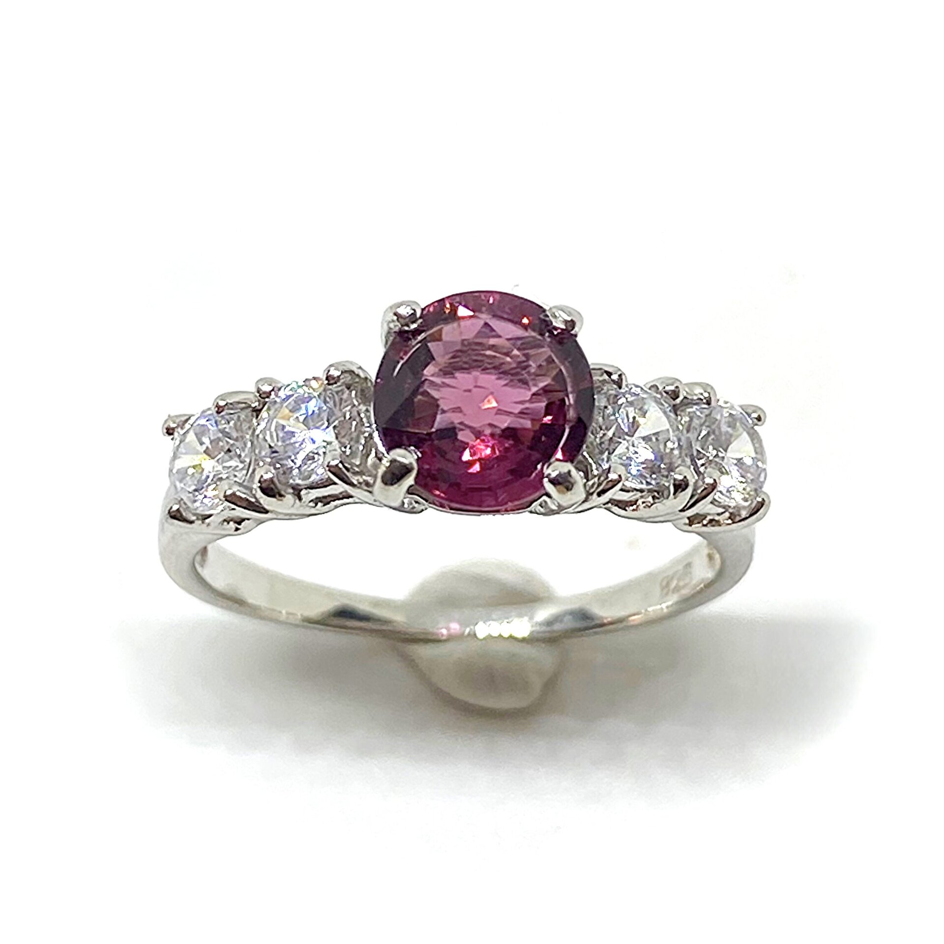 Inigualable anillo solitario en Plata de Ley con 4 zafiros blancos de 3 mm y mar - 6
