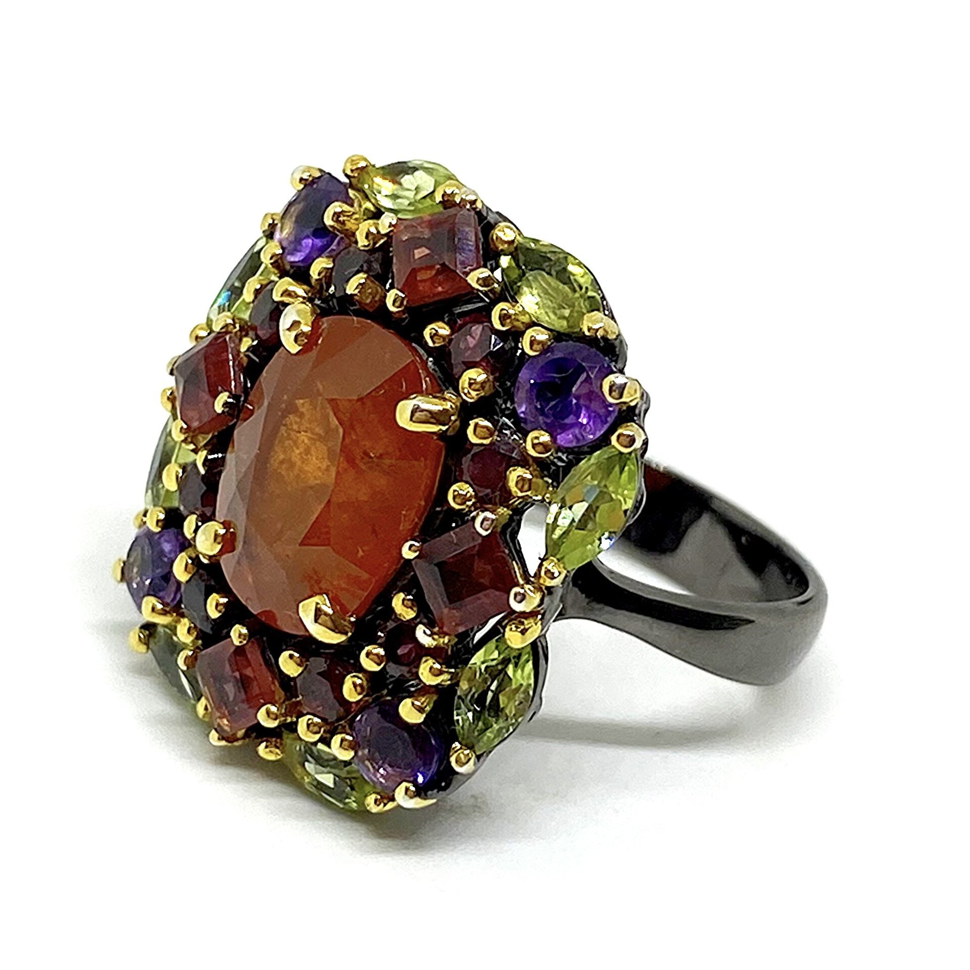 Magnífico anillo con preciosas Amatistas, Peridotos y Granates - 7