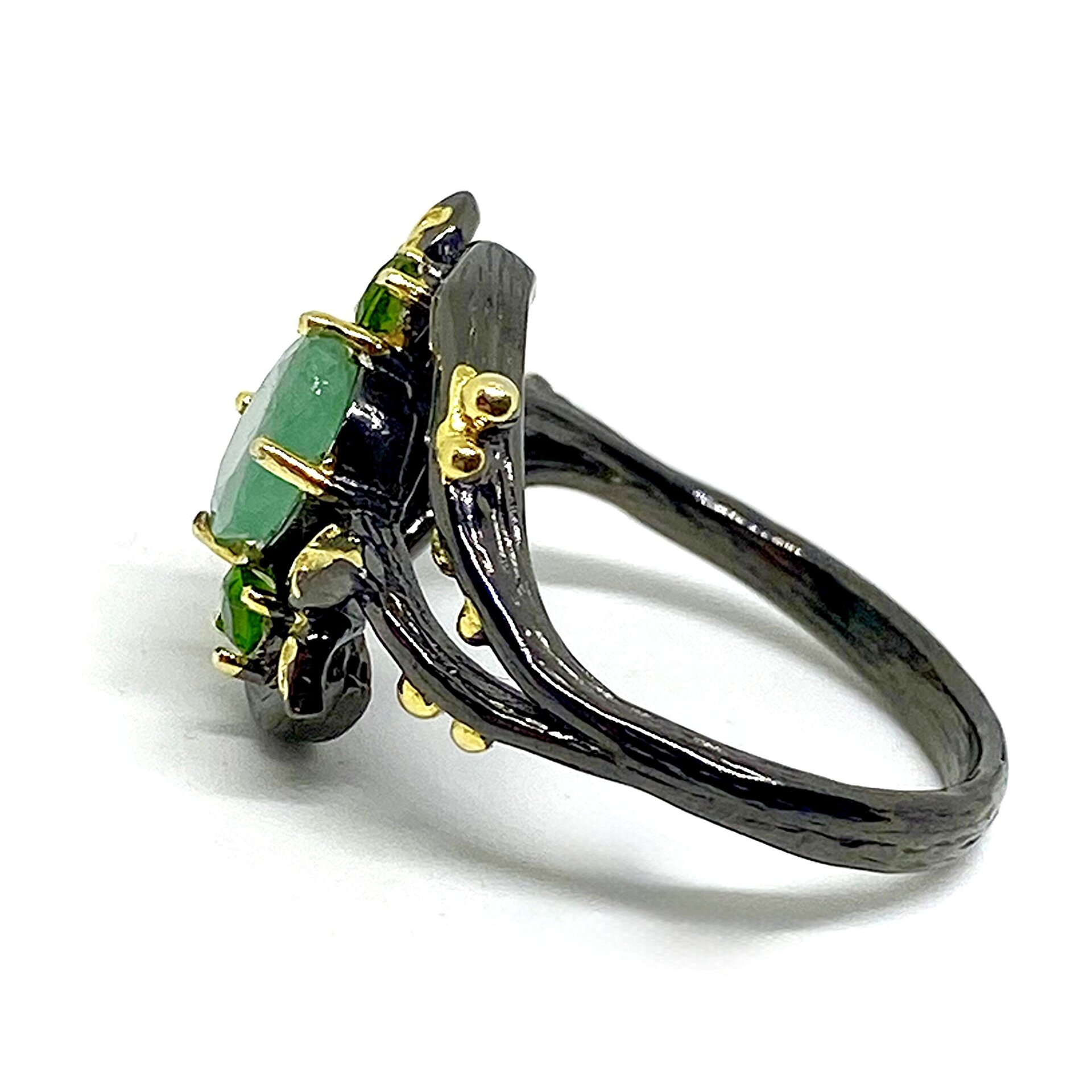 Precioso anillo con preciosa Esmeralda natural verde ovalada - 3