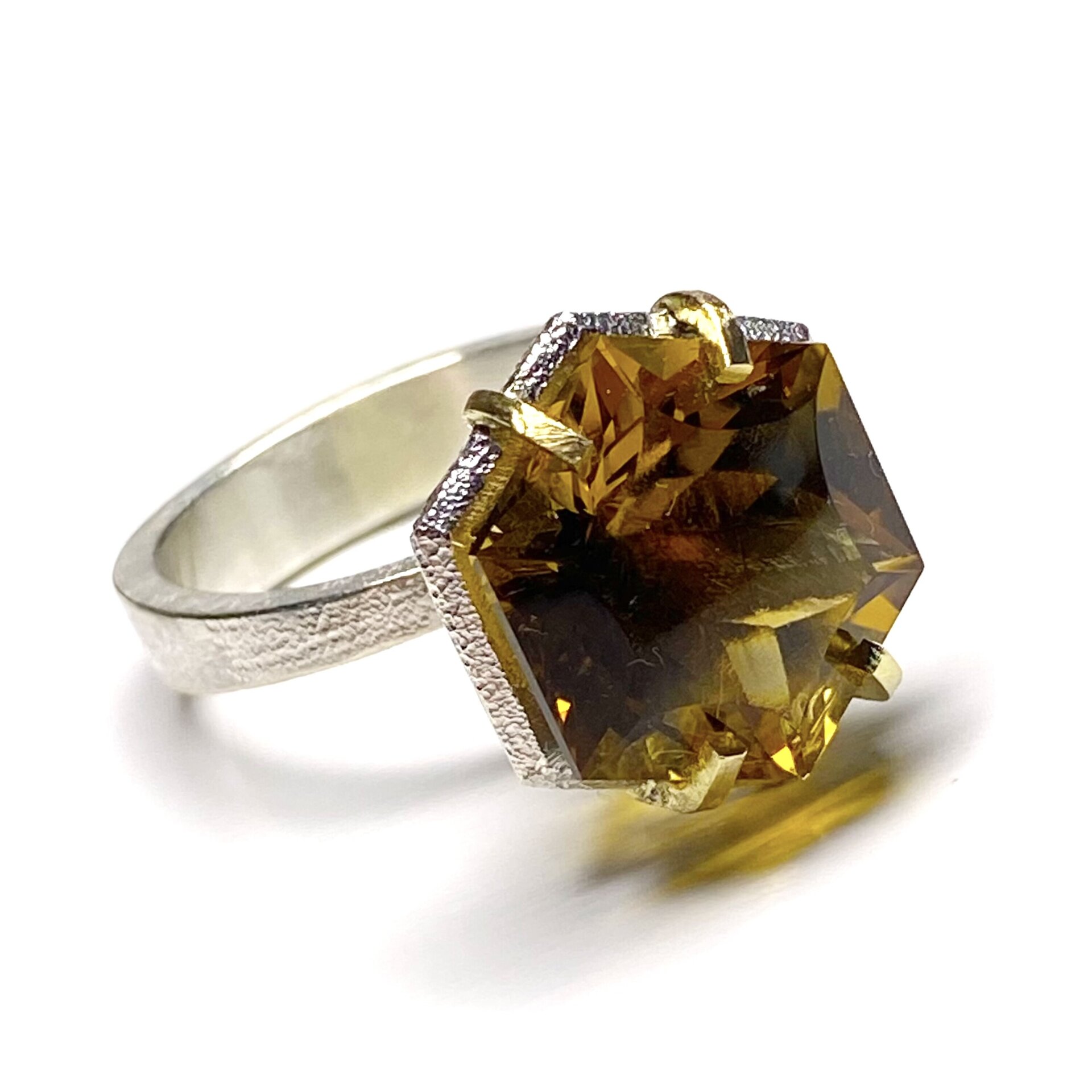 Precioso y gran anillo con precioso Citrino natural del Brasil. - 2