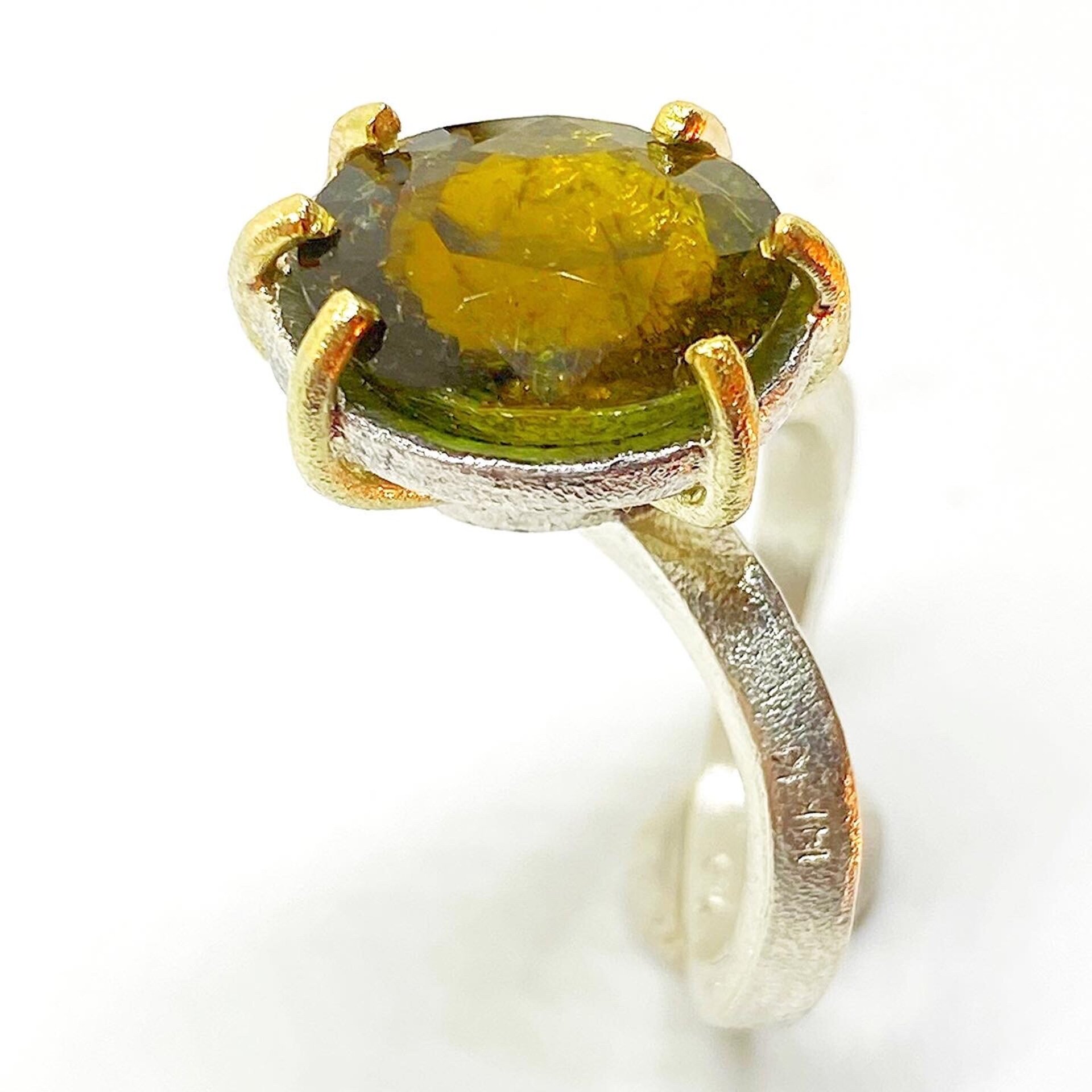 Precioso anillo con preciosa y gran Turmalina natural verde ovalada. - 3