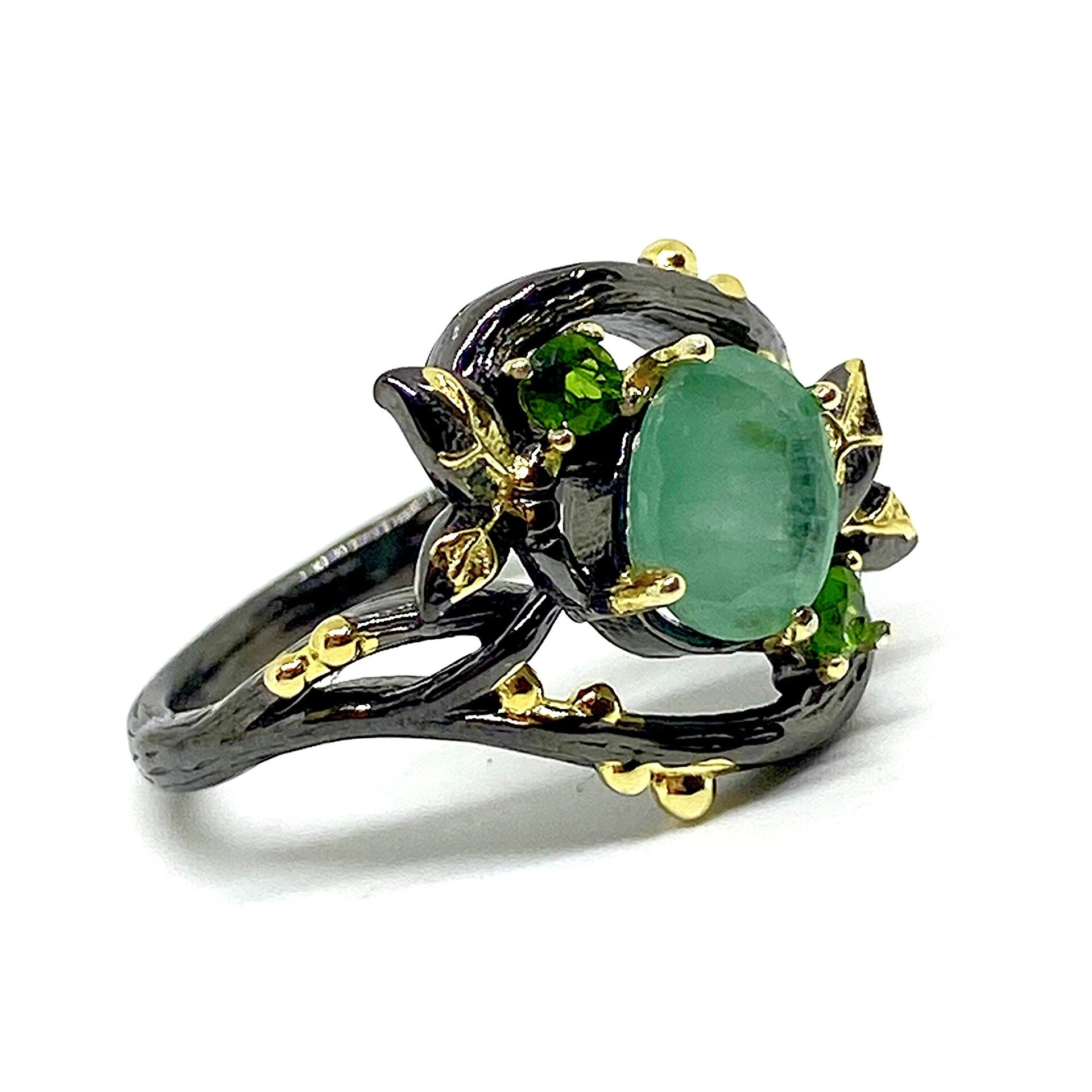 Precioso anillo con preciosa Esmeralda natural verde ovalada - 2