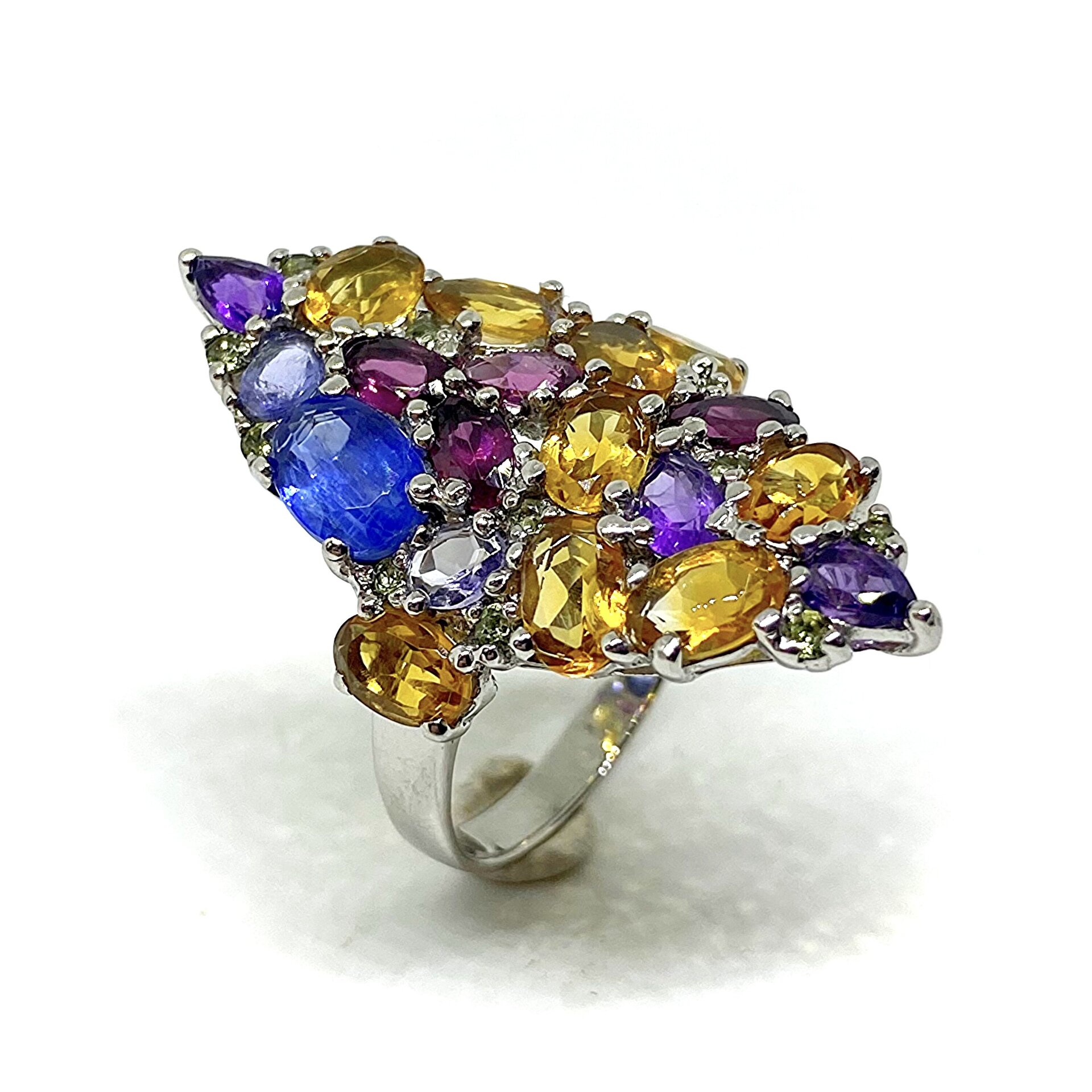 Precioso y enorme anillo con preciosos Granates Rodolitas, Amatistas, - 6