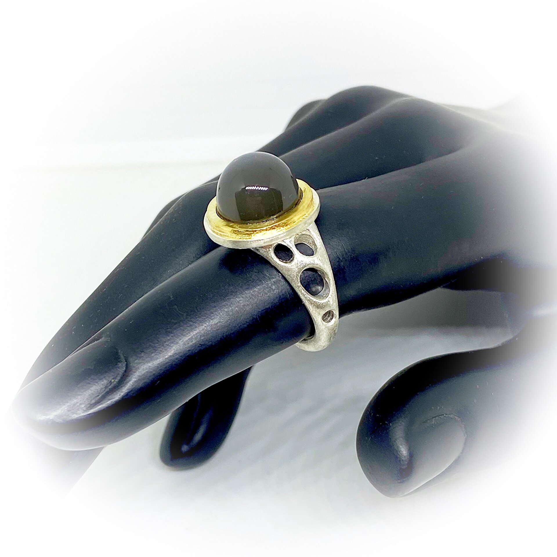 Colección “Gaudí dreams” realizado totalmente a mano en Oro de 18K y Plata de le - 4