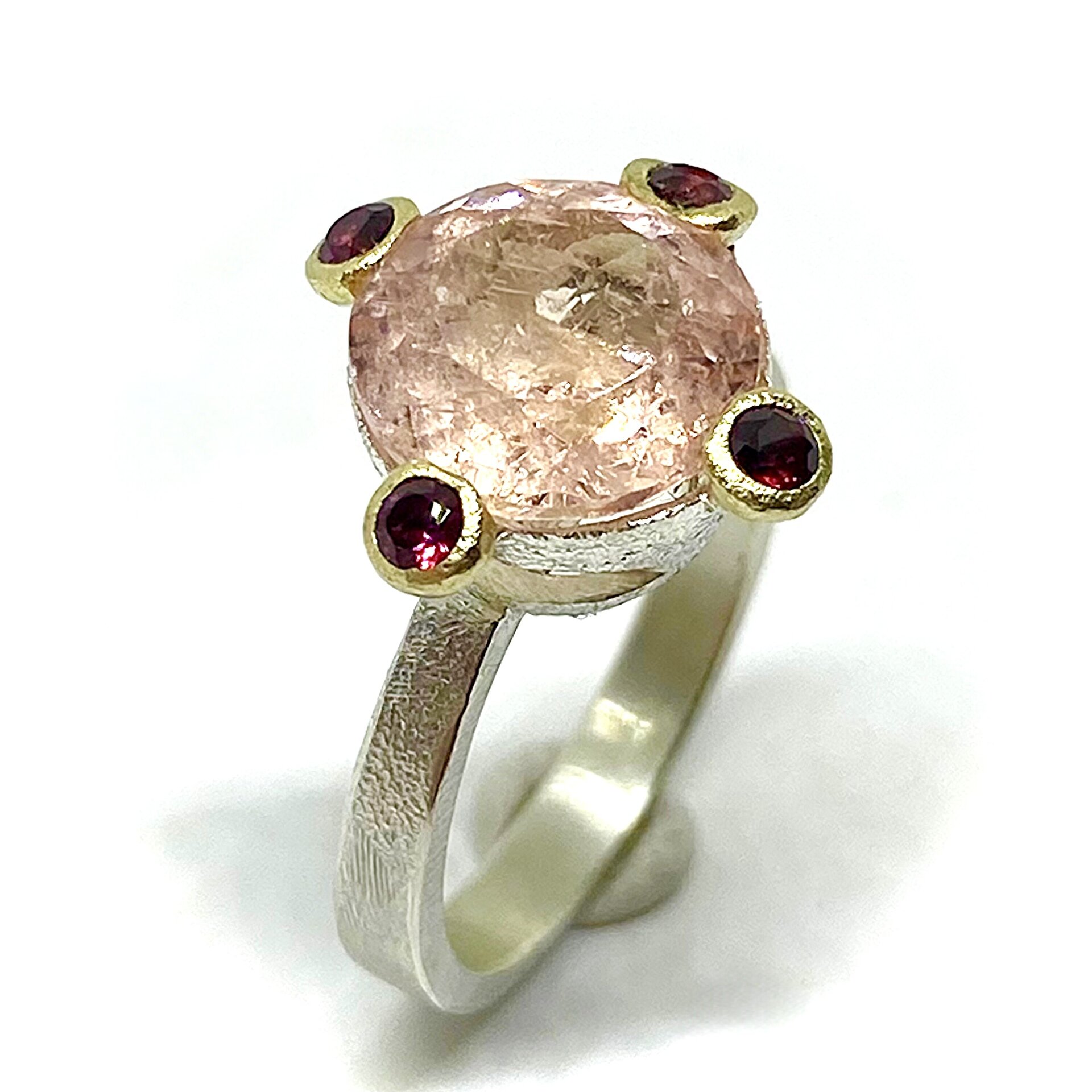 Precioso anillo con magnífica Morganita natural redonda de gran calidad. Anillo. - 8