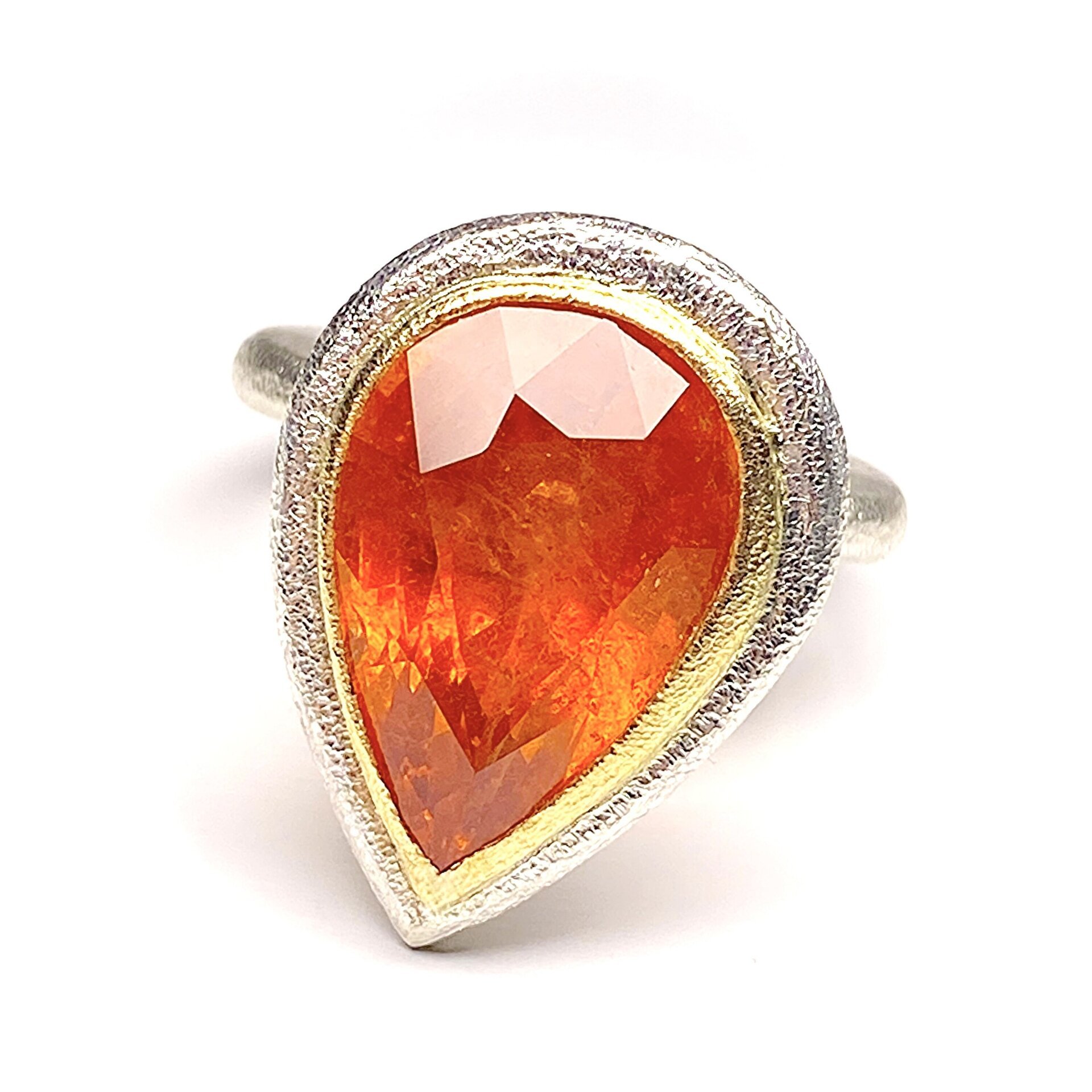 Precioso y gran anillo con precioso y enorme Granate Espesartita natural. Anillo - 6
