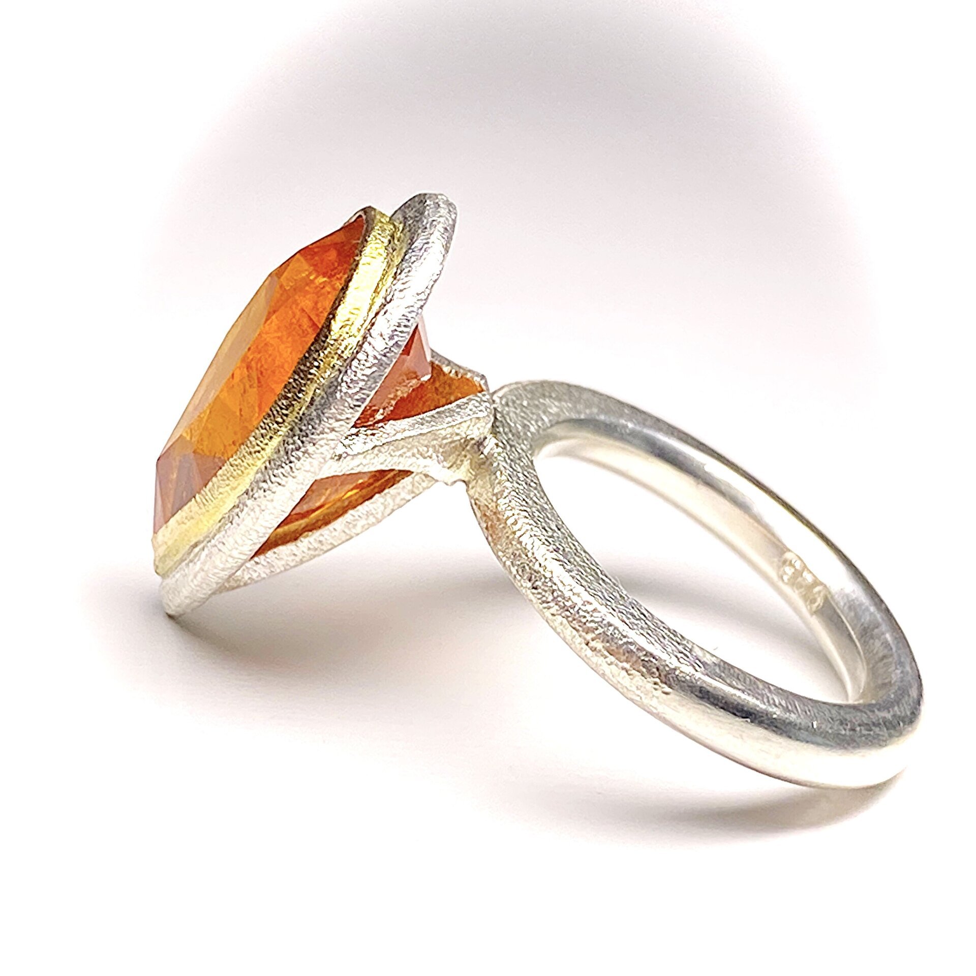 Precioso y gran anillo con precioso y enorme Granate Espesartita natural. Anillo - 5